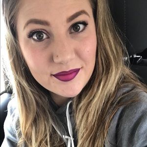 Meet your Posher, Misty